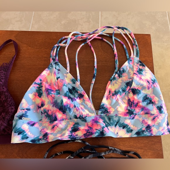 VICTORIAS SECRET BRALETTES TIE DYE - Picture 4 of 6